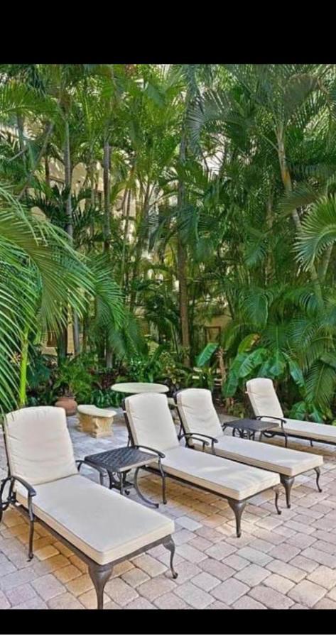 Tropical Palm Beach 2Bedroom 2Bathroom Outdoorpool Beach Garden Exterior photo